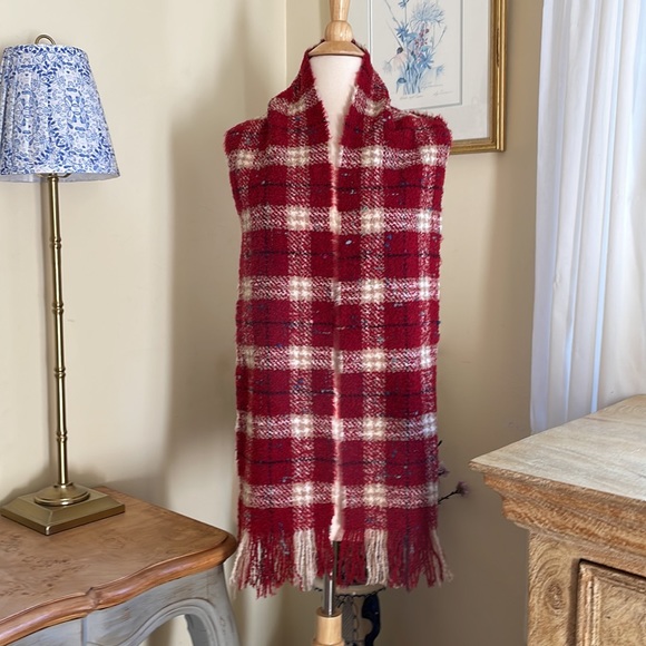 •Burberry• Merino Wool Check Scarf - Picture 7 of 10